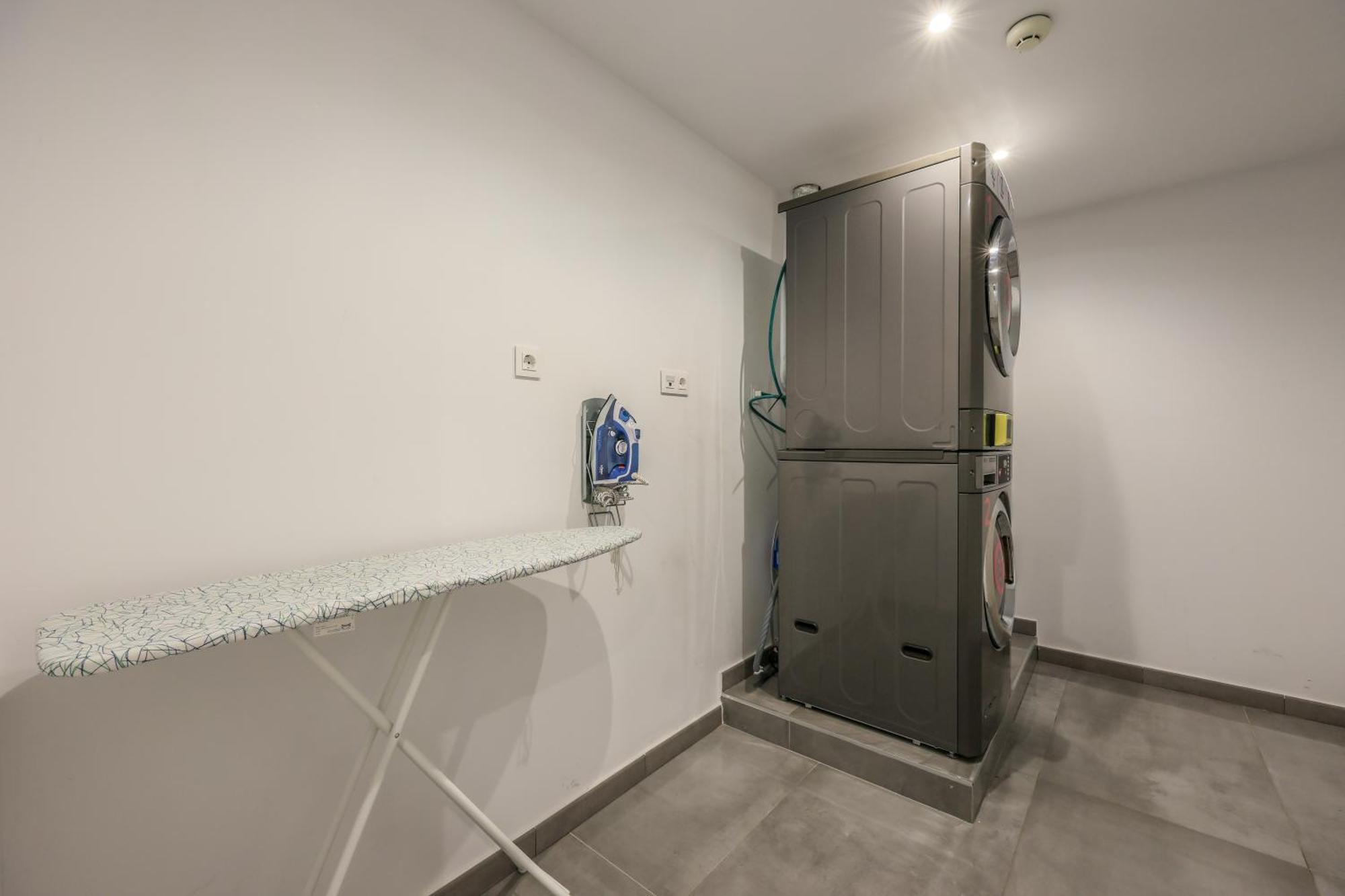 Amazinn Places Blasco De Garay 105 マドリード エクステリア 写真